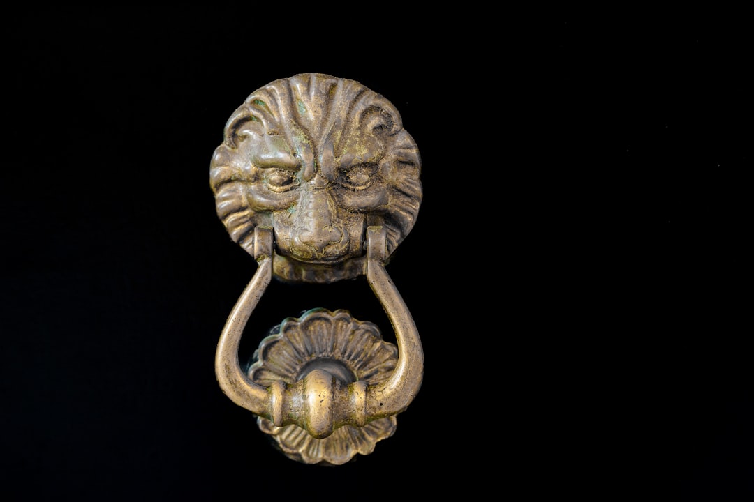 Photo antique brass wall sconce